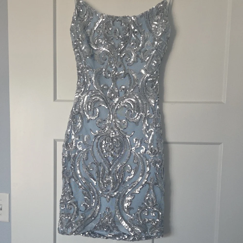 Windsor Light Blue Strapless Sequin Cocktail Dress - Picture 1 of 6